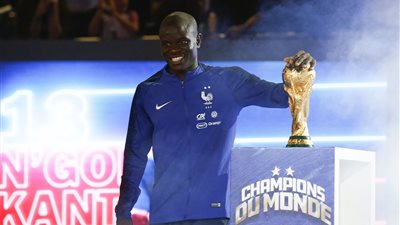 كانتي: أتمنى أن يفوز لاعب فرنسي بالكرة الذهبية