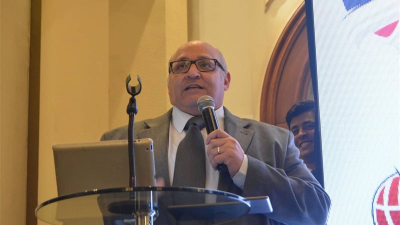 عميد طب أسنان جامعة
