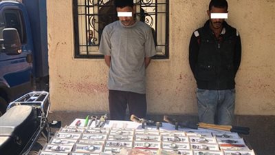 ضبط شخصين كونا تشكيلًا عصابيًا تخصص فى إرتكاب وقائع سرقة المتاجر بأسيوط