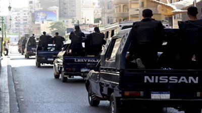 القبض على 4 عاطلين بحوزتهم أسلحة نارية في حملة أمنية بالقليوبية