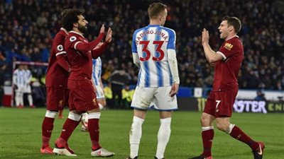 محمد صلاح يقود ليفربول للتقدم على هدرسفيلد بالشوط الأول