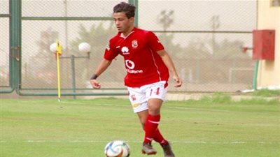 محمد فضل يطمئن على 
