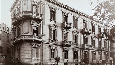 حكاية صورة .. وسط البلد زمان 