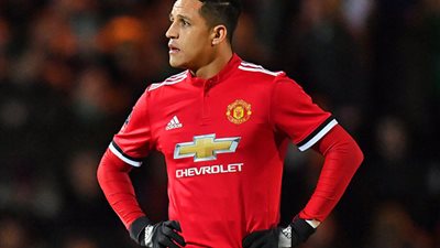 سانشيز يغيب عن تدريبات مانشستر يونايتد