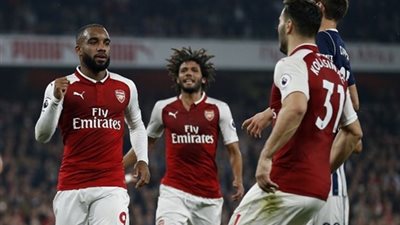 لاكازيت يقود هجوم أرسنال ضد ليستر سيتي بالدوري الإنجليزي