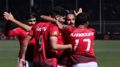 ما بين النقد والإشادة جماهير الأهلي تطالب بالنجمة التاسعة