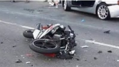 مصرع شخص وإصابة آخر في حادث تصادم دراجتين بخاريتين بالبحيرة 