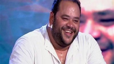 تعرف على مشكلة صوت محمد ممدوح 