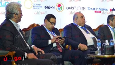 فيديو.. كريم هلال: مصر تأخرت بصورة كبيرة في إصدار الصكوك 