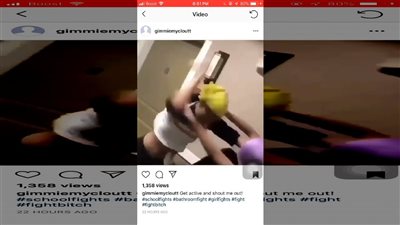 فيديو| أن كيدهن عظيم .. فتاتان يلقنان أخرى 