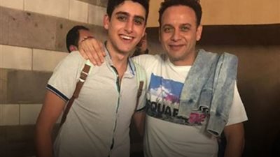 مصطفى قمر لابنه : 