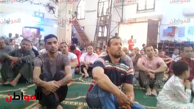 صلاة الجمعة فى مسجد