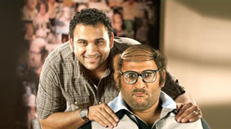  الفنان أكرم حسنى