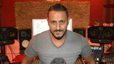 صورة | هاني محروس بصحبة نمبر 1