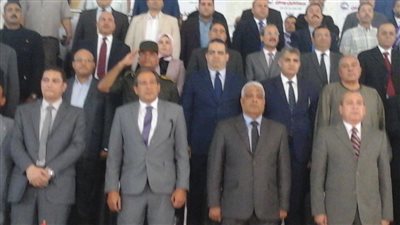 محافظ كفر الشيخ يشارك قيادات مستقبل وطن توزيع أجهزة كهربائية على 100 عروسة