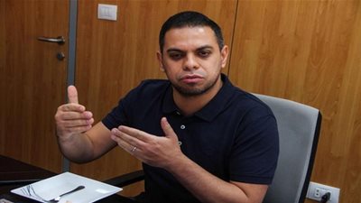 الإعلامي كريم شحاتة يوجه رسالة نارية إلى مدرب المنتخب