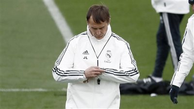 صور.. لوبيتيجي يقود تدريبات ريال مدريد رغم الخسارة أمام برشلونة