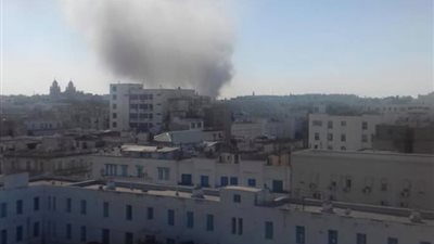 لحظة تفجير سيدة لنفسها في شارع الحبيب بو رقيبة وسط العاصمة تونس