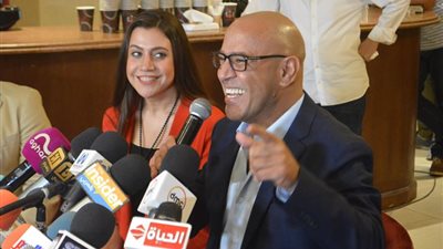 صور| انطلاق المؤتمر الصحفي للفنان أشرف عبد الباقي للإعلان عن تفاصيل مسرحيته الجديدة
