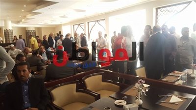 محمد أبو الوفا عضو اتحاد الكرة يشتبك مع أعضاء الجمعية العمومية.. تعرف على السبب