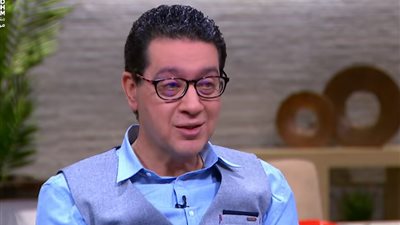 أحمد بيرو يروى كيف يتعامل المحامي مع قضايا الخلع