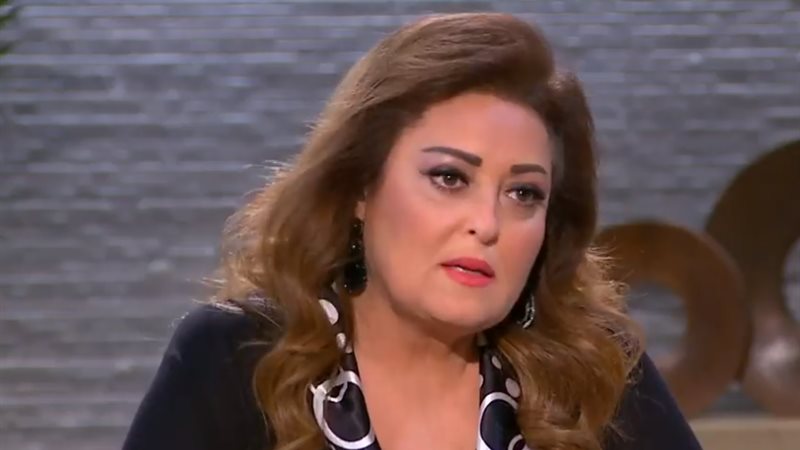  الفنانة نهال عنبر