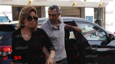 صور.. وفود الفنانين لتشييع جثمان الإعلامي حمدي قنديل 
