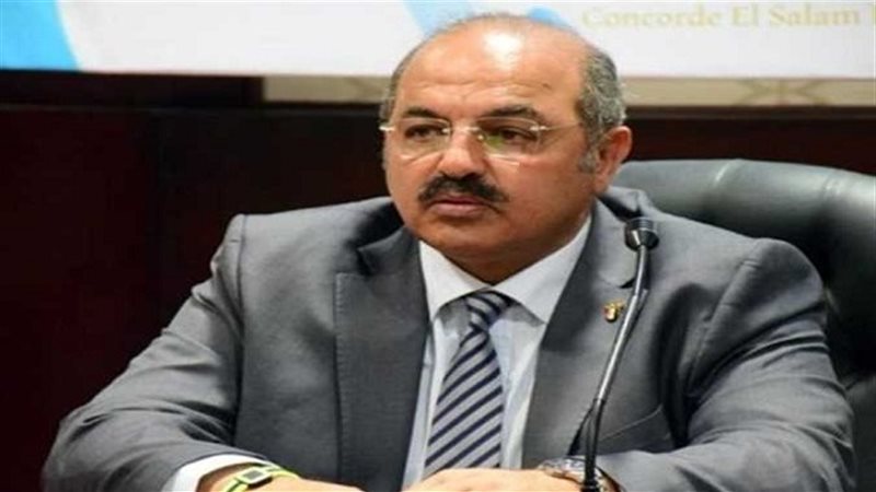 هشام حطب رئيس اللجنة
