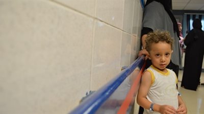 أدمن أمهات مع إيقاف التنفيذ لـ