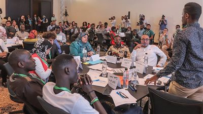 من أين جاءت فكرة الأعمدة السبعة للشخصية المصرية فى منتدى شباب العالم 2018 ؟