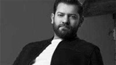 الصورة الأولى لمولودة عمرو يوسف وكندة علوش