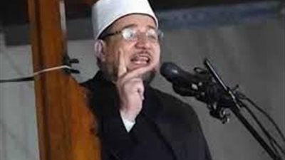 وزير الأوقاف يندد بحادث المنيا ويؤكد : الساكت على الإرهاب شريك فيه