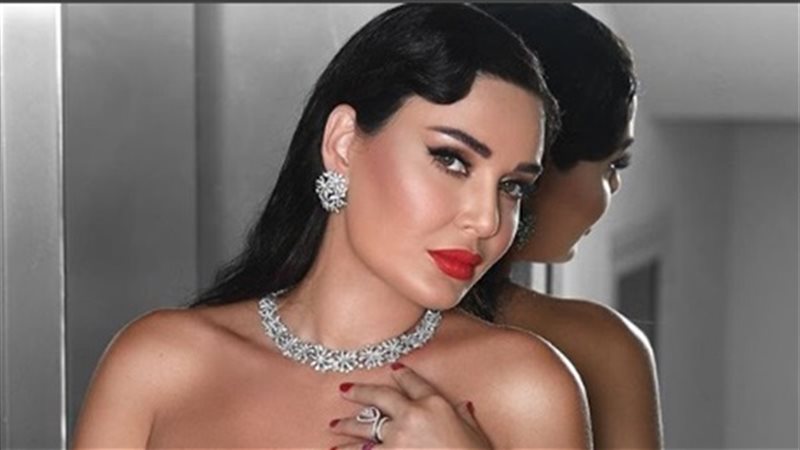 الفنانة سيرين عبد