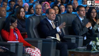  الرئيس السيسى من منتدى شباب العالم بشرم الشيخ: تعاملنا مع تحديات مصر وهى جزء من تحديات أفريقيا