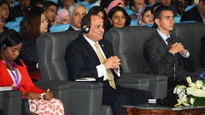 الرئيس السيسي : بنستهلك بترول بـ 3 مليار ونصف شهريًا