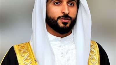 الشيخ ناصر بن حمد: أعزى الرئيس السيسى وكل مواطنى مصر وشعوب العالم فى حادث المنيا الإرهابى 