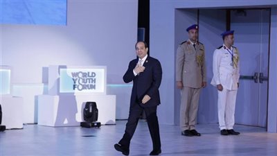 إنفوجراف.. 7 رسائل بعثها السيسي للمرأة المصرية في منتدي شباب العالم