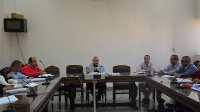 اجتماع لجنة اخلاقيات استخدام الحيوانات في التعليم بجامعة الفيوم