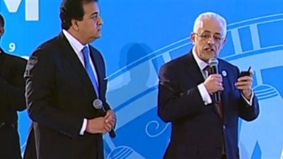 إنفوجراف| وزير التربية والتعليم يكشف عن قانون الإسراع في التعليم