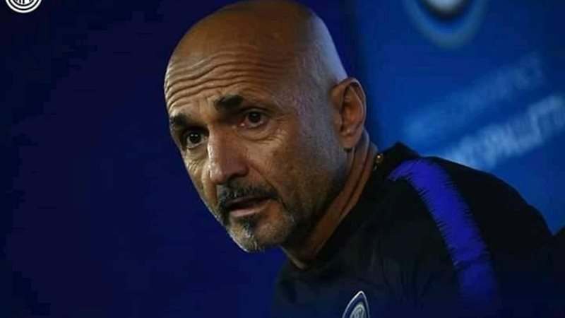 لوشيانو سباليتي مدرب