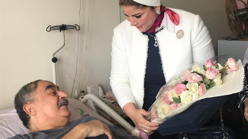 الدكتورة منال العبسي