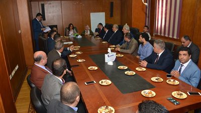 فى أول زيارة لها.. محافظ دمياط تترأس اجتماع مجلس إدارة المنطقة الحرة العامة