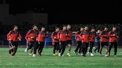 فيديو وصور.. مران الأهلي الأول في تونس