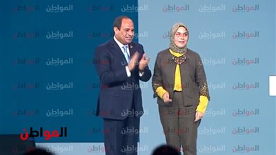 المذيعة رضوى محمود: تكريم الرئيس السيسى لى فى منتدى شباب العالم مفاجأة كبيرة