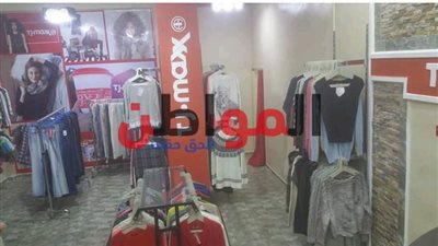 المتحدث باسم مجلس الوزراء .. التجار : الدولار وقف حالنا
