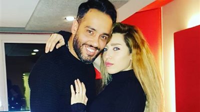 وعد المطرب دين عليه.. تعرف على رسالة رامي جمال إلى زوجته 