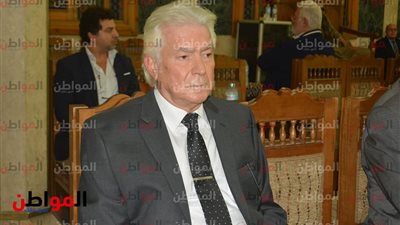 صور| وصول محمود قابيل عزاء الراحل حمدي قنديل