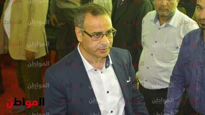 صور| جابر القرموطي يصل عزاء الراحل حمدي قنديل