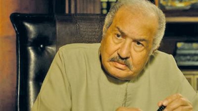 إنفوجراف| حمدي أحمد عضو مجلس الشعب .. والكوميدي الذي تخلى عن التجارة لعيون الفن