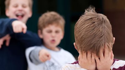 فيديو| يقودها أطفال .. حملة ضد التنمر في إحدى مدارس بورسعيد 